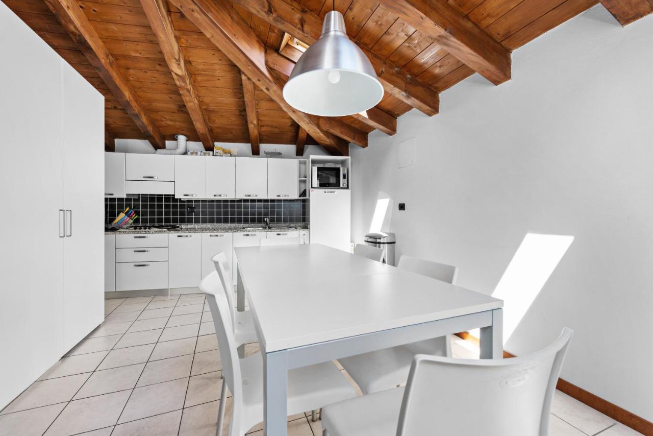 شقة Casacamelia 35, 3 Bdrm With View Lake Como Acquaseria المظهر الخارجي الصورة