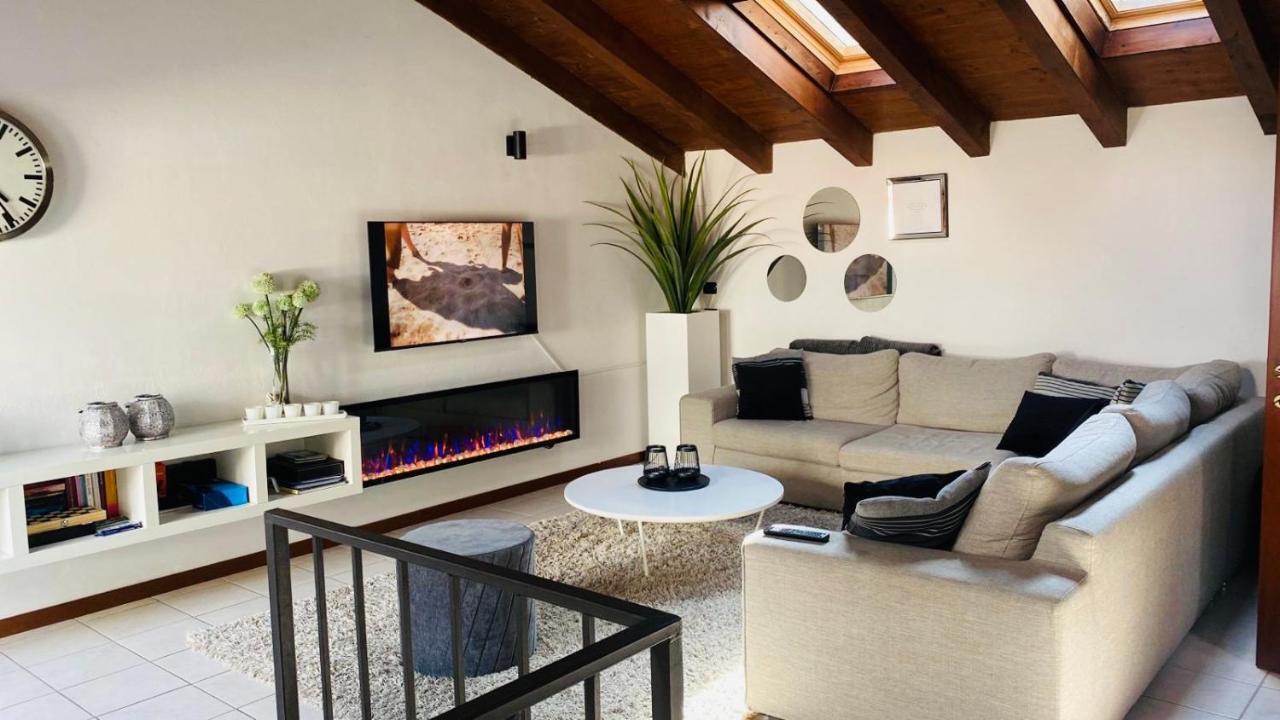 شقة Casacamelia 35, 3 Bdrm With View Lake Como Acquaseria المظهر الخارجي الصورة